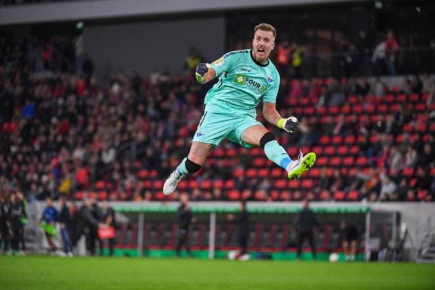 Bilder des Jahres 2023, Sport 11 November Sport Themen der Woche KW44 Sport Bilder des Tages Fussball DFB-Pokal 2. Runde - 23 24 - SC Freiburg vs. SC Paderborn 07 - 01-11-2023 Torjubel von Pelle Boevink (SC Paderborn 07 1) zum 2:0 fuer den SC Paderborn 07 durch Florent Muslija (SC Paderborn 07 30). Fussball DFB-Pokal 2. Runde: SC Freiburg vs. SC Paderborn 07 am Mittwoch, den 01. November 2023 im Europa-Park Stadion in Freiburg im Breisgau DFL REGULATIONS PROHIBIT ANY USE OF PHOTOGRAPHS AS IMAGE SEQUENCES AND OR QUASI-VIDEO. *** Football DFB Cup 2 Round 23 24 SC Freiburg vs SC Paderborn 07 01 11 2023 Goal celebration of Pelle Boevink SC Paderborn 07 1 to 2 0 for SC Paderborn 07 by Florent Muslija SC Paderborn 07 30 Football DFB Cup 2 Round SC Freiburg vs SC Paderborn 07 on Wednesday, 01 November 2023 in the Europa Park Stadium in Freiburg im Breisgau DFL REGULATIONS PROHIBIT ANY USE OF PHOTOGRAPHS AS IMAGE SEQUENCES AND OR QUASI VIDEO Copyright: xBEAUTIFULxSPORTS GerdxGruendlx