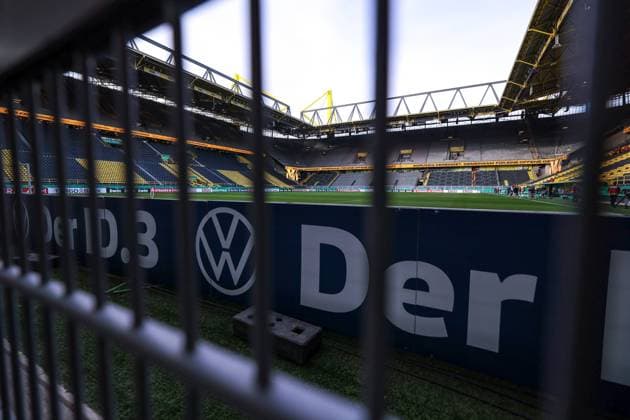 01 11 2023, football, season 2023 2024, DFB Pokal, 2 round, Borussia Dortmund TSG 1899 Hoffenheim, view from south stand into Signal Iduna Park, Dortmund Signal Iduna Park NRW Germany xRHR PHOTO DEx Copyright: DennisxEwert RHR-FOTOx RHR-FOTO DE