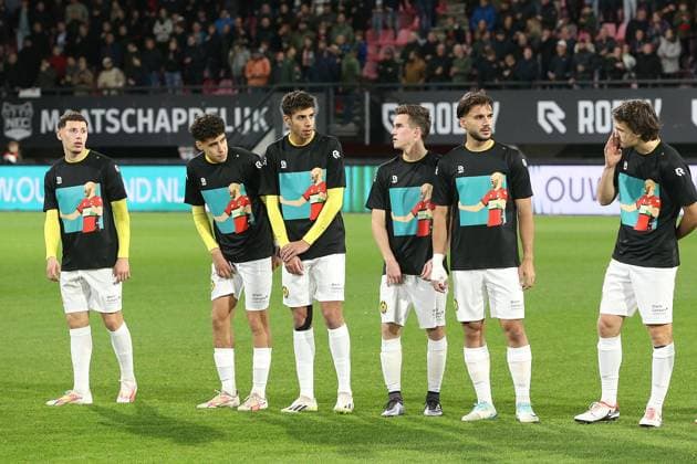 NIJMEGEN, 02-11-2023, Goffertstadion, Dutch Football TOTO KNVB beker, season 2023 2024, the players wear a shirt with strength Bas, to wish Bas Dost a recovery NEC - Roda JC (cup)  x23006246x Copyright: