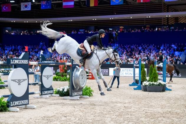 Bilder des Jahres 2023, Sport 11 November Sport Themen der Woche KW44 Sport Bilder des Tages 20231103 Equita Lyon 2023 - Prix Groupama LYON, FRANCE - NOVEMBER 3 2023 : Jessica Springsteen (USA) ridding Naomi van het Keizershof (Grey, 2013) at - Equita Lyon 2023 - Prix Groupama on November 3, 2023 in Lyon, . Lyon Lyon France *** 20231103 Equita Lyon 2023 Prix Groupama LYON, FRANCE NOVEMBER 3 2023 Jessica Springsteen USA ridding Naomi van het Keizershof Grey, 2013 at Equita Lyon 2023 Prix Groupama on November 3, 2023 in Lyon, Lyon Lyon France
