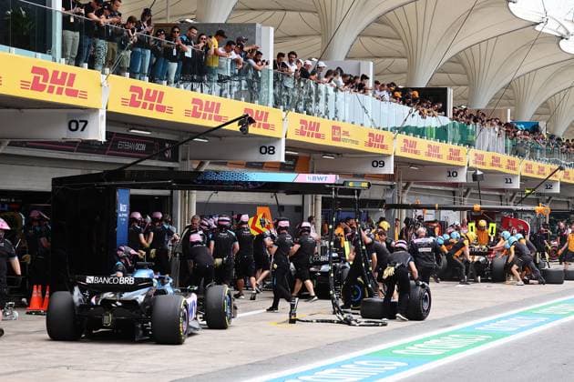 03 11 2023, Autodromo Jose Carlos Pace, Interlagos, Formula 1 Rolex Sao Paulo Grand Prix 2023 , in the picture Esteban Ocon FRA , BWT Alpine F1 Team Interlagos Autodromo Jose Carlos Pace Brazil  eu-images-506