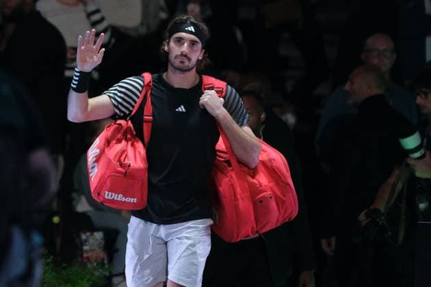 November 3, 2023, Paris, France: Greek player STEFANOS TSITSIPAS returns the ball to Russian player KAREN KHACHANOV during the quarter final of Rolex Paris Masters 1000 tournament at Paris Accor Arena Stadium - France..Tsitsipas won: 6:3 6:4 Paris France - ZUMAp119 20231103_zaf_p119_040 Copyright: xPierrexSteveninx