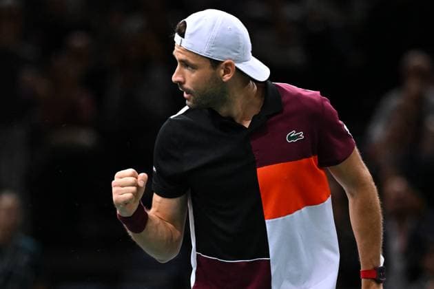 Tennis, ATP-Turnier in Paris Rolex Paris Masters Grigor Dimitrov (BUL) during his 1 4 final round match at the 2023 Rolex Paris Masters at the Accor Arena in Paris, France, on November 3, 2023. Photo by Corinne Dubreuil ABACAPRESS.COM Paris France  Copyright: xDubreuilxCorinne ABACAx