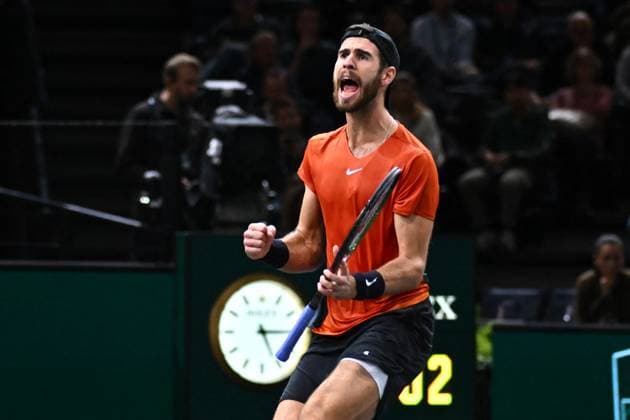 Tennis, ATP-Turnier in Paris Rolex Paris Masters Karen Khachanov (RUS) during his 1 4 final round match at the 2023 Rolex Paris Masters at the Accor Arena in Paris, France, on November 3, 2023. Photo by Corinne Dubreuil ABACAPRESS.COM Paris France  Copyright: xDubreuilxCorinne ABACAx