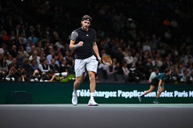 Tennis, ATP-Turnier in Paris Rolex Paris Masters Stefanos Tsitsipas (GRE) during his 1 4 final round match at the 2023 Rolex Paris Masters at the Accor Arena in Paris, France, on November 3, 2023. Photo by Corinne Dubreuil ABACAPRESS.COM Paris France  Copyright: xDubreuilxCorinne ABACAx