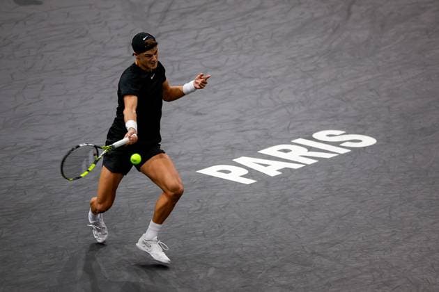 Paris, 03 11 2023 Tennis Rolex Paris Masters 2023, Novak Djokovic Holger Rune v l , Holger Rune plays a forehand Copyright: AntonioxBorga