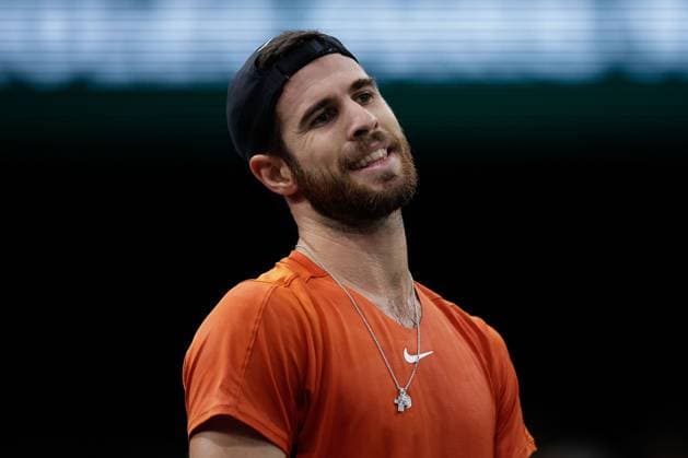 Paris, 03 11 2023 Tennis Rolex Paris Masters 2023, Stefanos Tsitsipas Karen Abgarovich Khachanov v l , Karen Abgarovich Khachanov disappointed, disappointed looking, dissapointed, sad, frustrated, frustrated, frustrated Copyright: AntonioxBorga