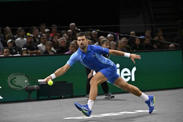 Tennis - Rolex Paris Master 2023 - Novak Djokovic - Serbie TENNIS : Rolex Paris Master 2023 - France - 03 11 2023 ChrysleneCaillaud Panoramic 