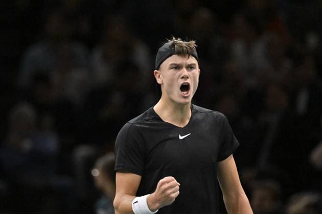 Tennis - Rolex Paris Master 2023 - Holger Rue - Danemark TENNIS : Rolex Paris Master 2023 - France - 03 11 2023 ChrysleneCaillaud Panoramic 
