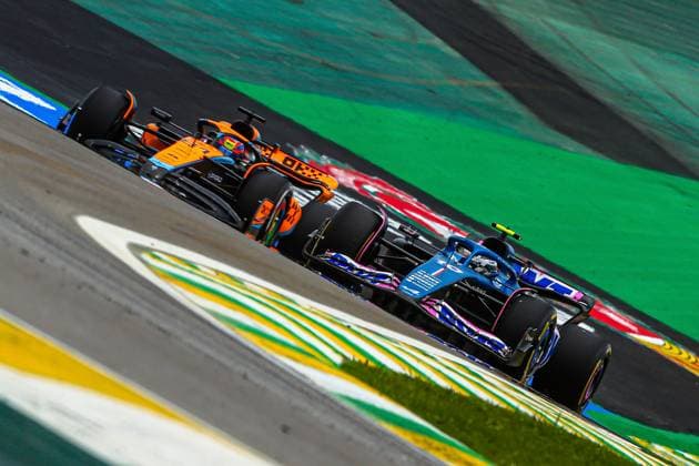 Formula 1 Rolex Sao Paulo Grand Prix 2023 03 11 2023, Autodromo Jose Carlos Pace, Interlagos, Formula 1 Rolex Sao Paulo Grand Prix 2023 , in the picture Oscar Piastri AUS , McLaren F1 Team, Pierre Gasly FRA , BWT Alpine F1 Team nordphotoxGmbHx xBratic nph00250