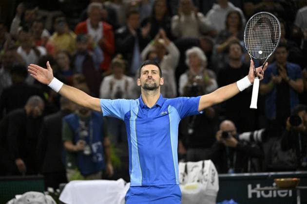 Tennis - Rolex Paris Master 2023 - Novak Djokovic - Serbie TENNIS : Rolex Paris Master 2023 - France - 03 11 2023 ChrysleneCaillaud Panoramic 
