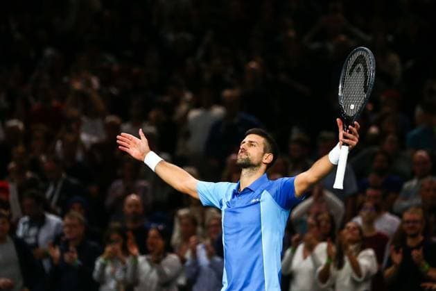 Rolex Paris Masters - Day Five Novak Djokovic celebrates after winning his men s singles quarter-final match against Holger Rune on day five of the Paris ATP, Tennis Herren Masters 1000 tennis tournament at Accor Arena, Paris-Bercy. Paris France  Copyright: xIbrahimxEzzatx originalFilename:ezzat-notitle231103_nps8v.jpg