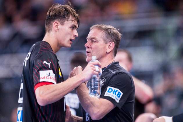 03 11 2023 Handball, 2023 2024, International match, Germany Egypt L R Julian Köster Germany , Alfred Gislason Coach Germany New Ulm Bayern Germany ratiopharm arena