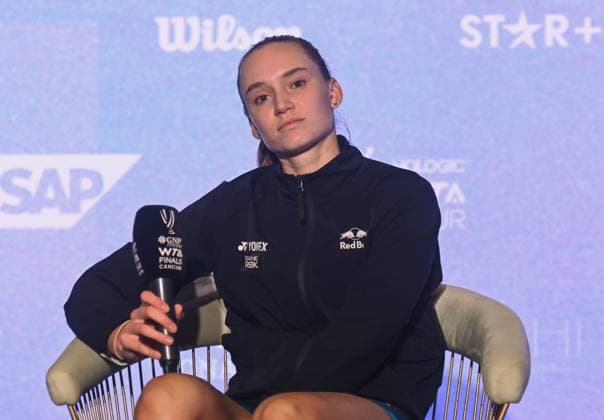 2023 WTA, Tennis Damen Finals - Day 6 CANCUN, MEXICO - NOVEMBER 3: Elena Rybakina of Kazakhstan during a press conference, PK, Pressekonferenz after she lost a match against Aryna Sabalenka, on Day 6 during the of the GNP Seguros WTA Finals Cancun 2023 part of the Hologic WTA Tour, on November 3, 2023, in Cancun, Quintana Roo, Mexico. Cancun Mexico Copyright: xArturxWidakx originalFilename:widak-2023wtaf231103_npTAQ.jpg