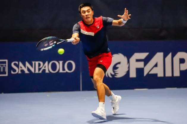 Brandon Nakashima (USA) during ATP, Tennis Herren Challenger Bergamo, International Tennis match in Bergamo, Italy, November 03 2023  Copyright: xRobertaxCorradin IPAxSportx xipax xx IPA_41403930 IPA_Agency_IPA41403930
