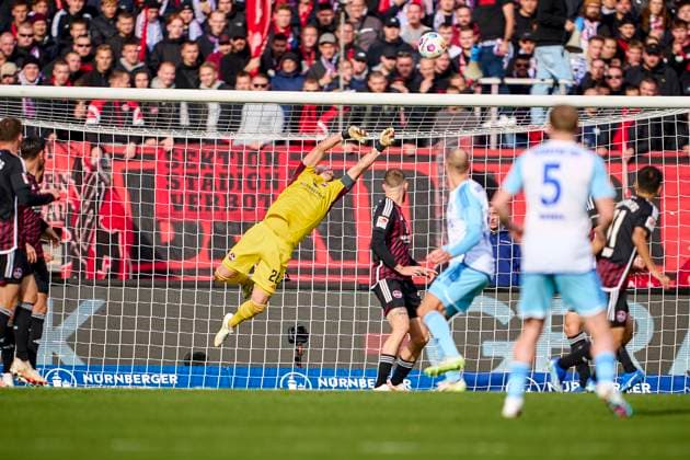 04 11 2023 Soccer Season 2023 2024 2 Soccer Bundesliga 12 Matchday 1 FC Nürnberg FCN Club FC Schalke 04 S04 Knappen Sportfoto Zink PeKo xpexkox DFL regulations prohibit any use of photographs as image sequences and or quasi video only for editorial use Christian Mathenia 26, 1 FC Nürnberg FCN Parade fcn_s04_peko