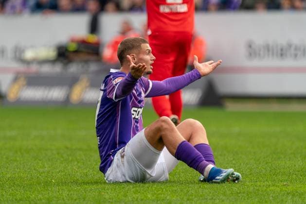 Michael Cuisance VfL Osnabrueck, 27 GER, VfL Osnabrueck vs Holstein Kiel, Football, 2 Bundesliga, Matchday 12, Season 2023 2024, 04 11 2023 DFL REGULATES PROHIBIT ANY USE OF PHOTOGRAPHS AS IMAGE SEQUENCES AND OR QUASI VIDEO VfL Osnabrueck vs Holstein Kiel, Football, 2 Bundesliga, Matchday 12, Season 2023 2024, 04 11 2023 Osnabrueck Copyright: xEibner-Pressefoto FabioxDeinertx EP_FDT