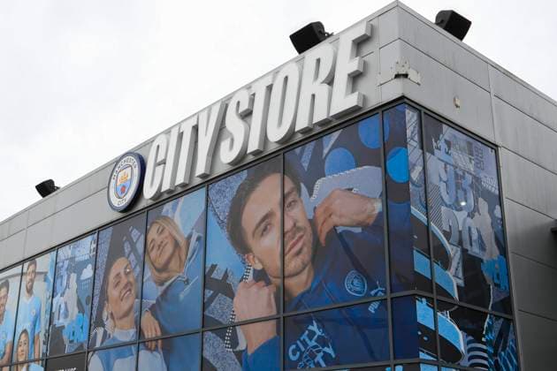 Premier League Manchester City v Bournemouth Outside the City Store at the Etihad Stadium ahead of the Premier League match Manchester City vs Bournemouth at Etihad Stadium, Manchester, United Kingdom, 4th November 2023 (Photo by Conor Molloy News Images) Manchester Etihad Stadium Manchester United, ManU Kingdom Copyright: xConorxMolloy NewsxImagesx