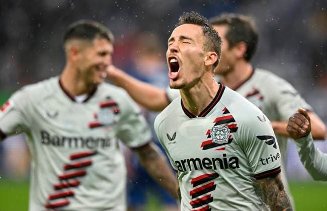 GOAL for 2 3 Alejandro Grimaldo Bayer 04 Leverkusen 20 Goal celebration Gesture Gesture with Jonas Hofmann Bayer 04 Leverkusen 07 Jeremie Frimpong Bayer 04 Leverkusen 30 TSG 1899 Hoffenheim vs Bayer 04 Leverkusen B04 04 11 2023 DFL REGULATIONS PROHIBIT ANY USE OF PHOTOGRAPHS AS IMAGE SEQUENCES AND OR QUASI VIDEO TSG 1899 Hoffenheim vs Bayer 04 Leverkusen B04