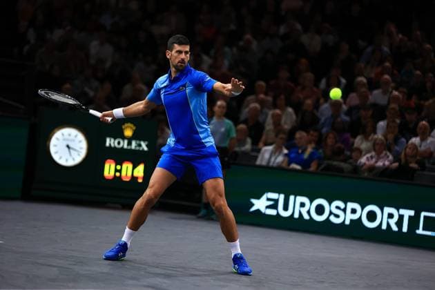 2023 ATP, Tennis Herren Paris Masters 1000 Mylene Deroche IP3 - Serbia s Novak Djokovic in action during the semi final match of the men s single, on day six of the Paris ATP Masters 1000 tennis tournament at the Accor Arena - Palais Omnisports de Paris-Bercy - in Paris, France, on november 4, 2023.  Copyright: xIP3xPRESS MAXPPPxMylenexDerochex IP3DER231104048 IP3DER231104048