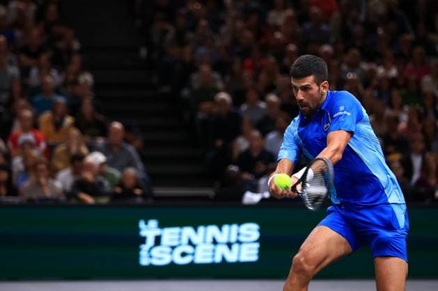 2023 ATP, Tennis Herren Paris Masters 1000 Mylene Deroche IP3 - Serbia s Novak Djokovic in action during the semi final match of the men s single, on day six of the Paris ATP Masters 1000 tennis tournament at the Accor Arena - Palais Omnisports de Paris-Bercy - in Paris, France, on november 4, 2023.  Copyright: xIP3xPRESS MAXPPPxMylenexDerochex IP3DER231104056 IP3DER231104056