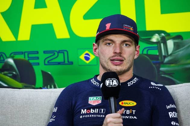 VERSTAPPEN Max (ned), Red Bull Racing RB19, portrait during the 2023 Formula 1 Rolex Grande Premio de Sao Paulo, 20th round of the 2023 Formula One World Championship, WM, Weltmeisterschaft from November 3 to 5, 2023 on the Autodromo JosÃ Carlos Pace, in Sao Paulo, Brazil - F1 - SAO PAULO GRAND PRIX 2023 DPPI Panoramic  00123044_G0OD0304