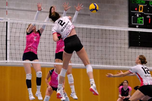 Volleyball, Frauen, Volleyball Academy Zürich - Geneve Volley Geneve Volley American Wing Spiker Kennedy Warren (2) - SWISS FEMALE VOLLEY - LNA - Volleyball Academy Zurch vs Geneve Volley Kloten Ruebisbach Arena Zürich Schweiz Copyright: xSergioxBrunettix