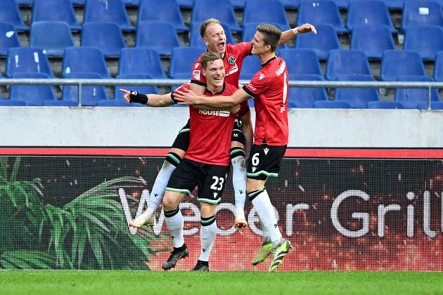 2 Bundesliga Hannover 06 Eintracht Braunschweig on 05 11 2023 at the HDI Arena in Hannover Cheering, goal celebration, goal scorer, goal scorer Marcel Halstenberg Hannover 96 cheers after his goal to 2 0 with Havard Nielsen Hannover 96 and Fabian Kunze Hannover 96 MT