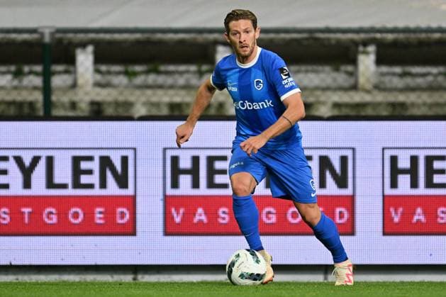 231104 R Antwerp FC vs KRC Genk Patrik Hrosovsky (17) of Genk pictured in action during the Jupiler Pro League season 2023 - 2024 match day 13 between Royal Antwerp FC and KRC Genk on November 4 , 2023 in Antwerpen, Belgium. (Photo by David Catry Isosport) ANTWERPEN BELGIUM  Copyright: xx 414872