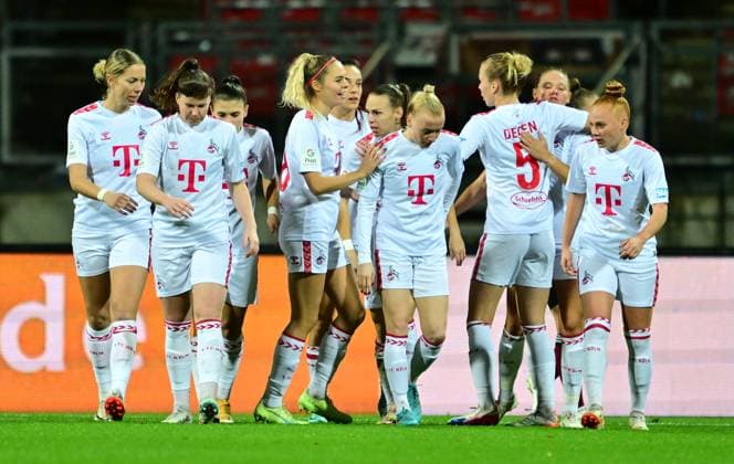 05 11 2023 Soccer Season 2023 2024 1 Womens Soccer Bundesliga 06 Matchday 1 FC Nuremberg FCN Club 1 FC Cologne Sportfoto Zink xwoxzix Goal celebration Joy after goal Goal shot to 0 1 by Dora Zeller 19, FC Köln
