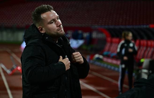 05 11 2023 Soccer Season 2023 2024 1 Womens Soccer Bundesliga 06 Matchday 1 FC Nuremberg FCN Club 1 FC Cologne Sportfoto Zink xwoxzix Thomas Oostendorp Coach 1 FC Nuremberg FCN disappointed Disappointment
