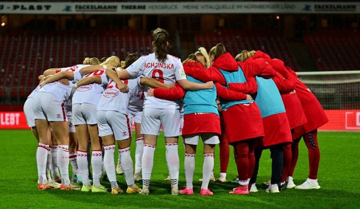 05 11 2023 Soccer Season 2023 2024 1 Women Soccer Bundesliga 06 Matchday 1 FC Nürnberg FCN Club 1 FC Köln Sportfoto Zink xwoxzix Team Circle Team Team Köln
