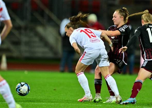 05 11 2023 Soccer Season 2023 2024 1 Women Soccer Bundesliga 06 Matchday 1 FC Nürnberg FCN Club 1 FC Köln Sportfoto Zink xwoxzix Dora Zeller 19, FC Köln Madeleine Steck 28, 1 FC Nürnberg FCN