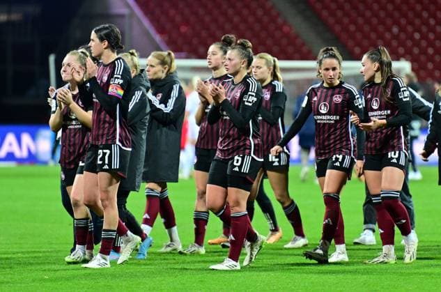 05 11 2023 Soccer Season 2023 2024 1 Women Soccer Bundesliga 06 Matchday 1 FC Nürnberg FCN Club 1 FC Köln Sportfoto Zink xwoxzix Team Team FCN disappointed after the end of the match Disappointment