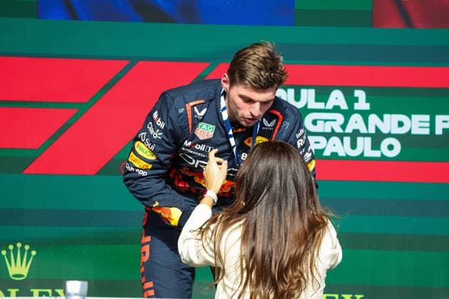 VERSTAPPEN Max (ned), Red Bull Racing RB19, portrait, during the 2023 Formula 1 Rolex Grande Premio de Sao Paulo, 20th round of the 2023 Formula One World Championship, WM, Weltmeisterschaft from November 3 to 5, 2023 on the Autodromo JosÃ Carlos Pace, in Sao Paulo, Brazil - F1 - SAO PAULO GRAND PRIX 2023 - RACE DPPI Panoramic  00123045_G0OD9895