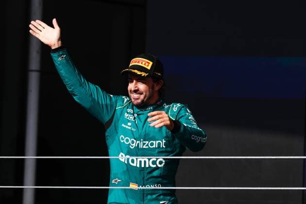 14 Fernando Alonso ESP, Aston Martin Aramco Cognizant F1 Team , F1 Grand Prix of Brazil at Autodromo Jose Carlos Pace on November 5, 2023 in Sao Paulo, Brazil Photo by HOCH ZWEI Sao Paulo Brazil