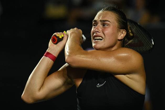2023 WTA, Tennis Damen Finals - Final Day CANCUN, MEXICO - NOVEMBER 5: Aryna Sabalenka during the rescheduled Semi-Final match against Iga Swiatek of Poland, on Day 8 of GNP Seguros WTA Finals Cancun 2023, part of the Hologic WTA Tour, on November 5, 2023, in Cancun, Quintana Roo, Mexico. Cancun Mexico  Copyright: xArturxWidakx originalFilename:widak-2023wtaf231105_npOog.jpg