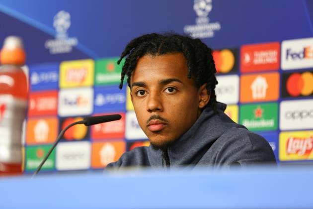 Soccer Men Season 2023 2024 UEFA Champions League I Matchday 4 Press Conference I FC Barcelona 06 11 2023 Jules Kounde 23, FC Barcelona in focus Hamburg Volksparkstadion Hamburg Germany Copyright: xLobecax xHenningxRohlfsx