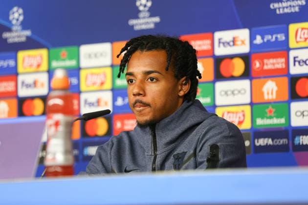 Soccer Men Season 2023 2024 UEFA Champions League I Matchday 4 Press Conference I FC Barcelona 06 11 2023 Jules Kounde 23, FC Barcelona in focus Hamburg Volksparkstadion Hamburg Germany Copyright: xLobecax xHenningxRohlfsx