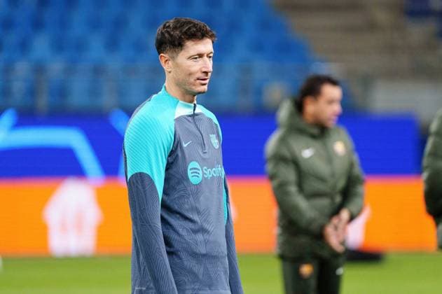 Robert Lewandowski FC Barcelona, 09 GER, Press conference FC Barcelona, Football, Champions League, 2023 2024 season, 06 11 2023 GER, Press conference FC Barcelona, Football, Champions League, 2023 2024 season, 06 11 2023 Hamburg Copyright: xEibner-Pressefoto MarcelxvonxFehrnx EP_MFN