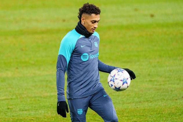 Raphinha FC Barcelona, 11 GER, Training FC Barcelona, Football, Champions League, Season 2023 2024, 06 11 2023 GER, Training FC Barcelona, Football, Champions League, Season 2023 2024, 06 11 2023 Hamburg Copyright: xEibner-Pressefoto MarcelxvonxFehrnx EP_MFN