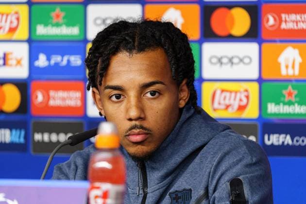 Jules Kounde FC Barcelona, 23 GER, Press conference FC Barcelona, Football, Champions League, 2023 2024 season, 06 11 2023 GER, Press conference FC Barcelona, Football, Champions League, 2023 2024 season, 06 11 2023 Hamburg Copyright: xEibner-Pressefoto MarcelxvonxFehrnx EP_MFN