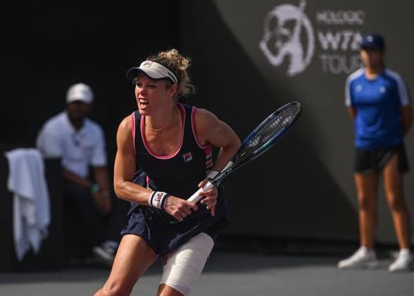 2023 WTA, Tennis Damen Finals - Final Doubles CANCUN, MEXICO - NOVEMBER 6 Laura Siegemund of Germany (pictured) and Vera Zvonareva vs. Nicole Melichar-Martinez of the USA and Ellen Perez of Australia during the final of GNP Seguros WTA Finals Cancun 2023, part of the Hologic WTA Tour, on November 6, 2023, in Cancun, Quintana Roo, Mexico. Cancun Mexico  Copyright: xArturxWidakx originalFilename:widak-2023wtaf231106_np7aH.jpg