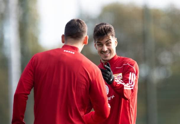 Football, Men, Season 2023 2024, Champions League, Training of 1 FC Union Berlin at the stadium An der Alten Försterei the day before the match against SSC Napoli, f l Rani Khedira 1 FC Union Berlin , Diogo Leite 1 FC Union Berlin , 07 11 2023, Copyright: xSebastianxRäppold MatthiasxKochx