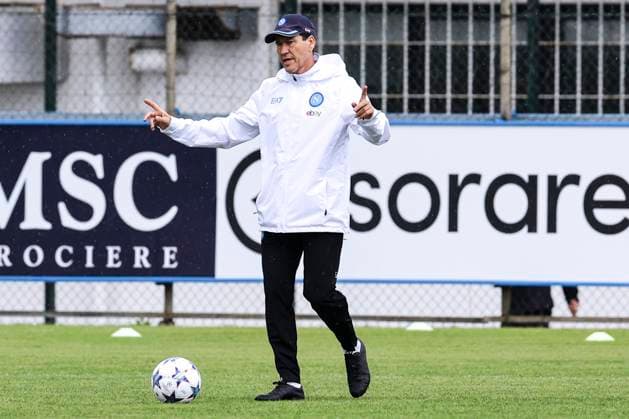 Italy: training session SSC Napoli SSC Napoli s French coach Rudi Jose Garcia gesticulate during training ahead of the UEFA Champions League match against Union Berlin at the Konami Center on 07 November 2023, in Castel Volturno, Italy. ABPH7857A Copyright: xAntonioxBalascox
