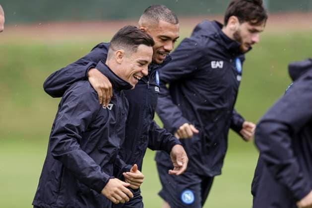 Italy: training session SSC Napoli SSC Napoli s Brazilian defender Juan Jesus and SSC Napoli s Italian forward Giacomo Raspadori during training ahead of the UEFA Champions League match against Union Berlin at the Konami Center on 07 November 2023, in Castel Volturno, Italy. ABPH8081A Copyright: xAntonioxBalascox