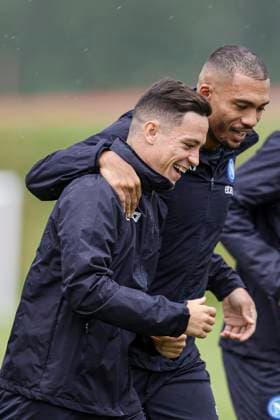 Italy: training session SSC Napoli SSC Napoli s Brazilian defender Juan Jesus and SSC Napoli s Italian forward Giacomo Raspadori during training ahead of the UEFA Champions League match against Union Berlin at the Konami Center on 07 November 2023, in Castel Volturno, Italy. ABPH8078A Copyright: xAntonioxBalascox