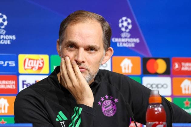 Thomas Tuchel FC Bayern Muenchen, head coach at the press conference, head resting on hand, hand on face, Galatasaray SK, International Press Conference Champions League, Season 23 24, 07 11 2023 , FC Bayern Muenchen, International Press Conference Champions League, Season 23 24, 07 11 2023 Muenchen Copyright: xEibner-Pressefoto JennixMaulx EP_JML