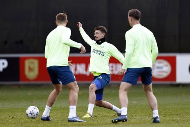 EINDHOVEN - Olivier Boscagli of PSV Eindhoven during the MD-1 training session ahead of the UEFA Champions League Group B match against RC Lens at PSV Campus De Herdgang on November 7, 2023 in Eindhoven, Netherlands. ANP MAURICE VAN STEEN UEFA Champions League 2023 24 2023 2024 xVIxANPxSportx xxANPxIVx 483251593 originalFilename: 483251593.jpg