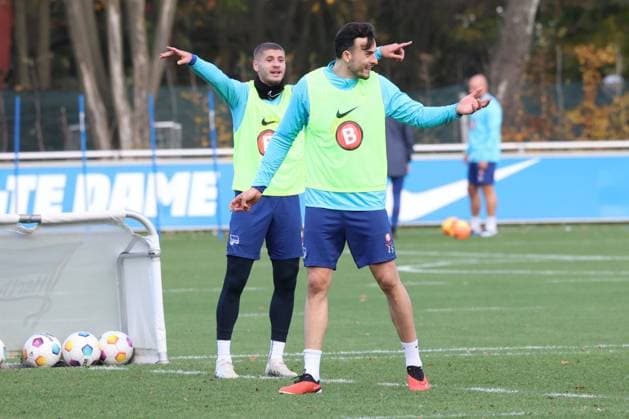 DEU, DFL, 2 FBL Hertha BSC, Training, 07 11 2023, Sportforum, Berlin, DEU, DFL, 2 FBL Hertha BSC, Training, in the picture Marton Dardai Hertha BSC Berlin 31 , Haris Tabakovic Hertha BSC Berlin 25 DFL regulations prohibit any use of Photographs as image sequences and or quasi video Foto Juergen Engler nordphoto GmbH nordphotoxGmbHx xEngler nph00076